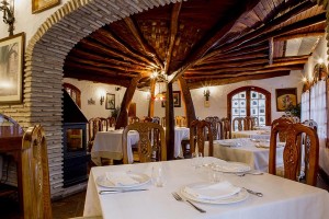 Salón en restaurante Venta Pinto