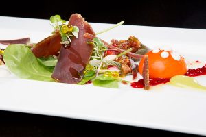 ensalada de semimojama de atún rojo