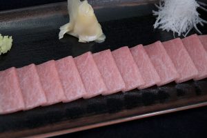 Sashimi de atún rojo
