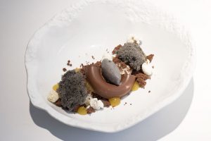 Postre menú degustación en El Campero