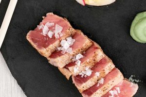 Tataki de tarantelo de atún
