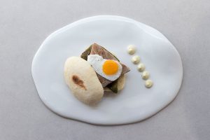 Tapas con atún rojo